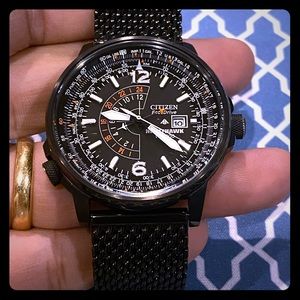 Citizen Nighthawk Black DLC